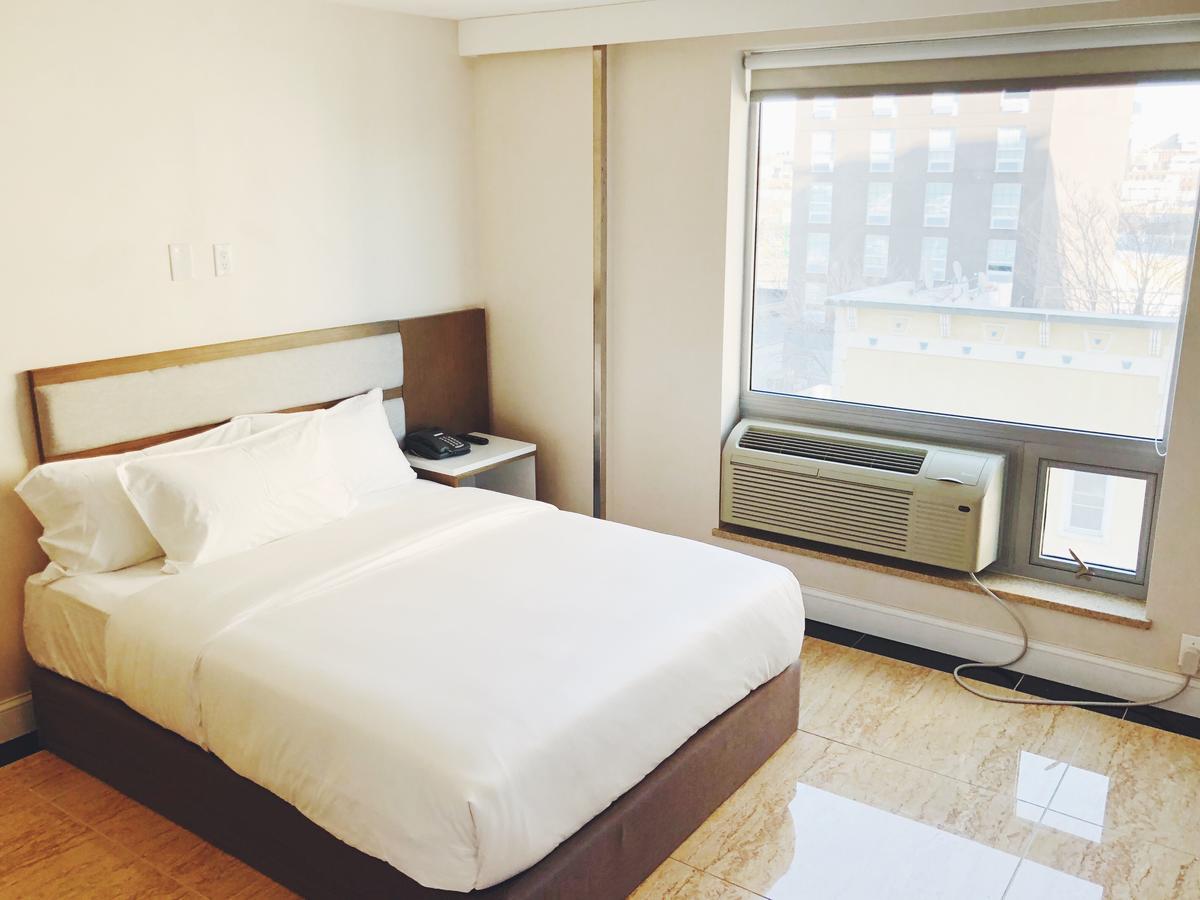 Mayfair Inn And Suites New York Bagian luar foto