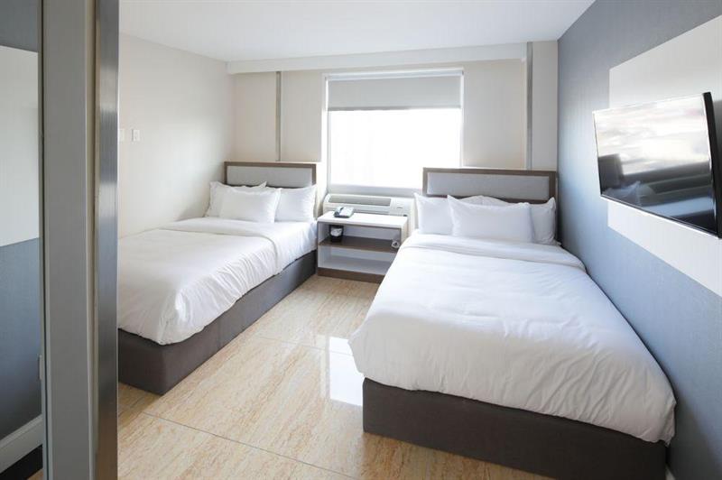 Mayfair Inn And Suites New York Bagian luar foto